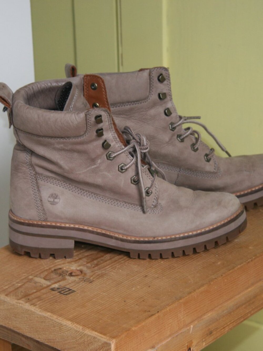 Timberlands - Picture 3 of 5